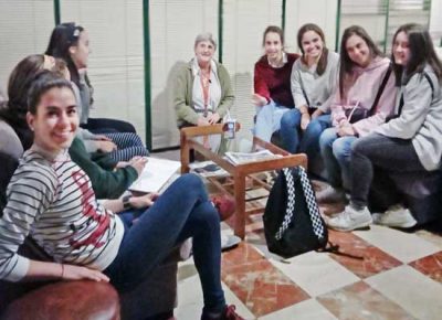 Convivencia y bienestar en la residencia de las Misioneras de Huesca